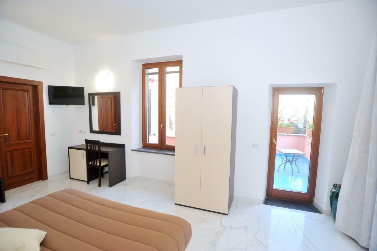 Dipino Accommodation 马奥莱 外观 照片