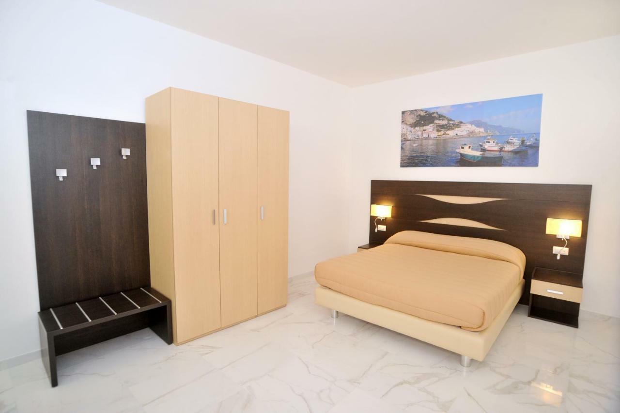 Dipino Accommodation 马奥莱 外观 照片