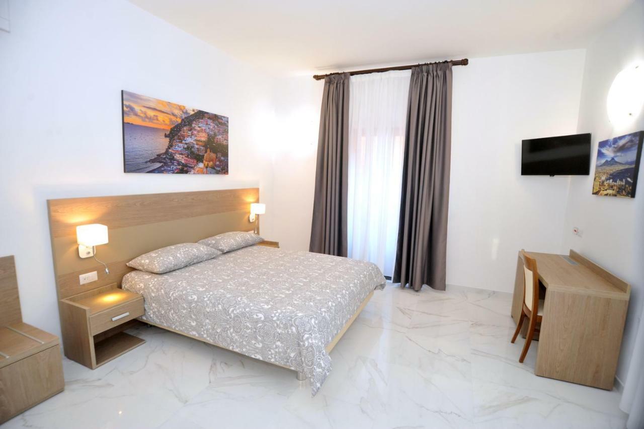 Dipino Accommodation 马奥莱 外观 照片