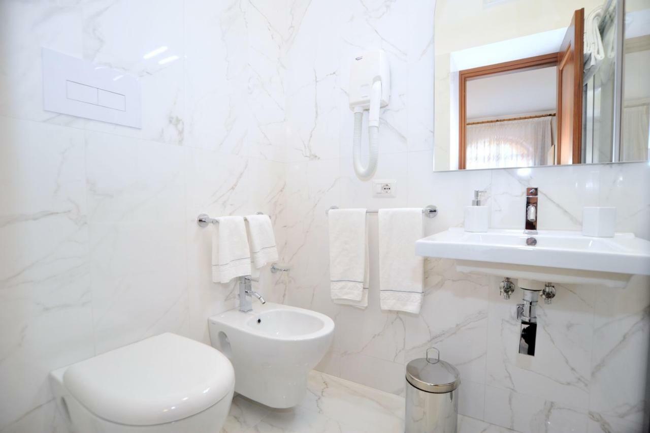 Dipino Accommodation 马奥莱 外观 照片